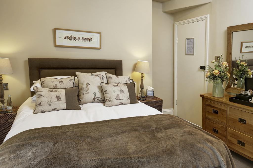 Falcon Manor Hotel Settle Habitación foto